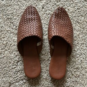 universal threads mules